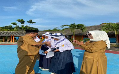 Prestasi Membanggakan: Nazwa dan Dea Juara 1 Lomba Karate Kategori Perseorangan Putri di Alkausar Cup 2025